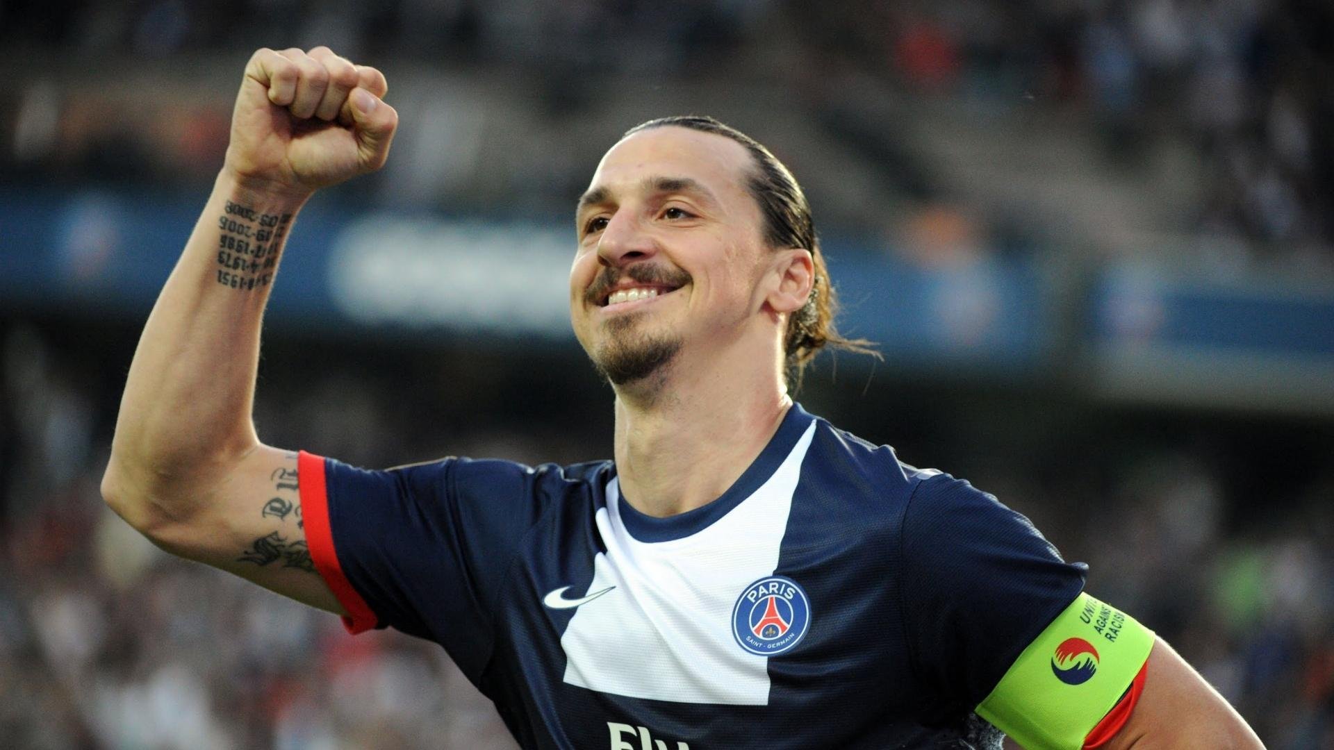 绿茵场上的双面叙事，卢卡库的稳定艺术与加拿大绝杀时刻的偶然美学