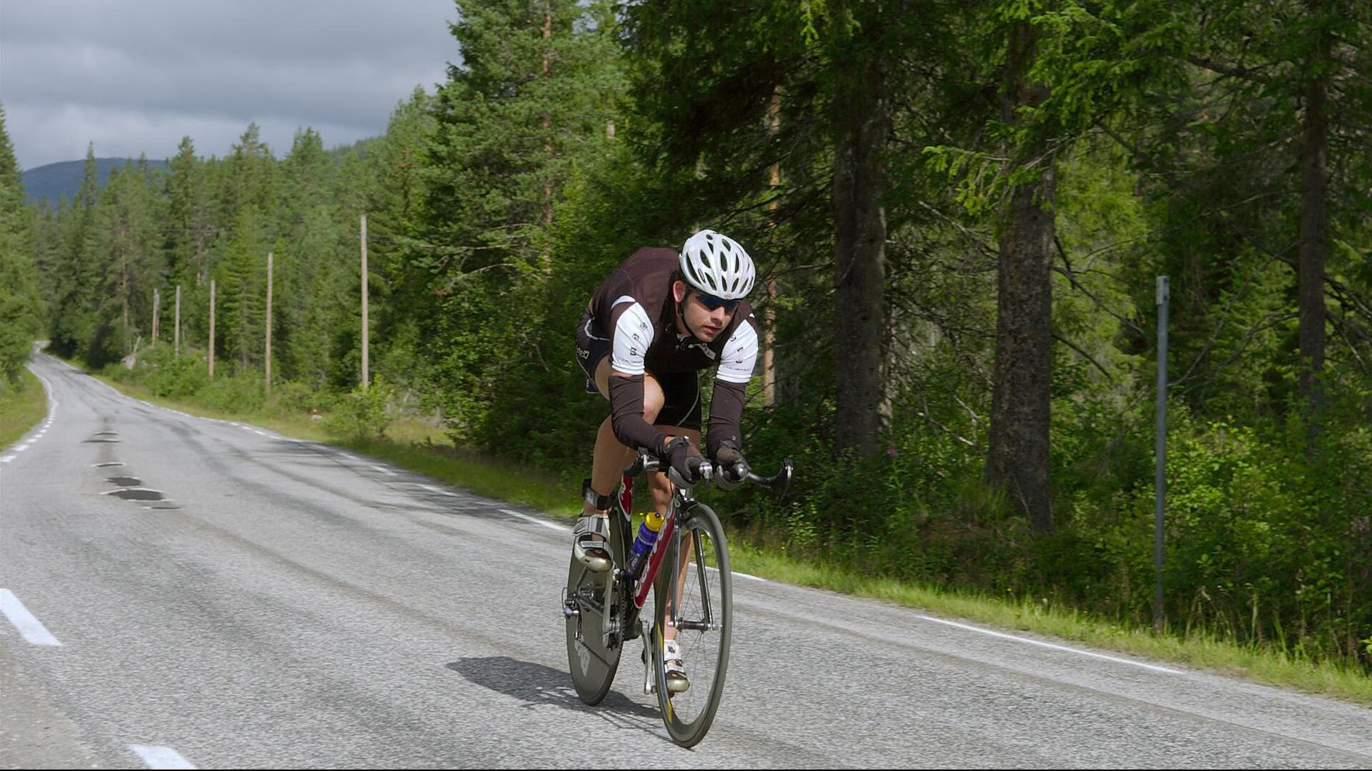 开云在线赛事平台-东决关键战焦点战，玻利维亚一波带走哥斯达黎加的战术启示